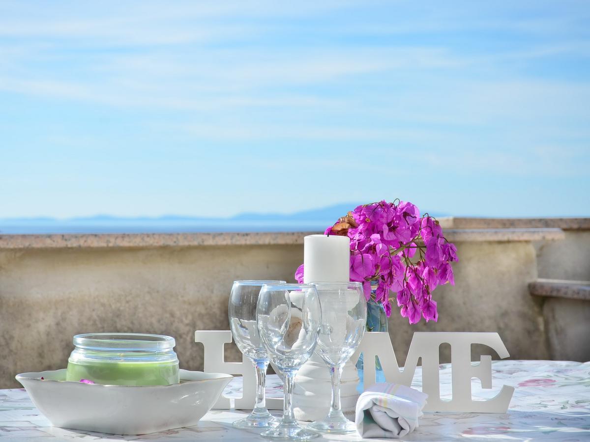 Apartments Summersong Новалья Экстерьер фото